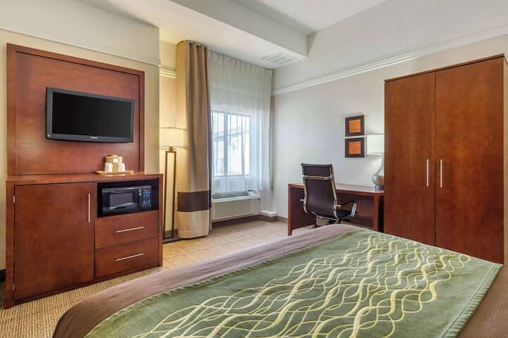 Room 16 of 47